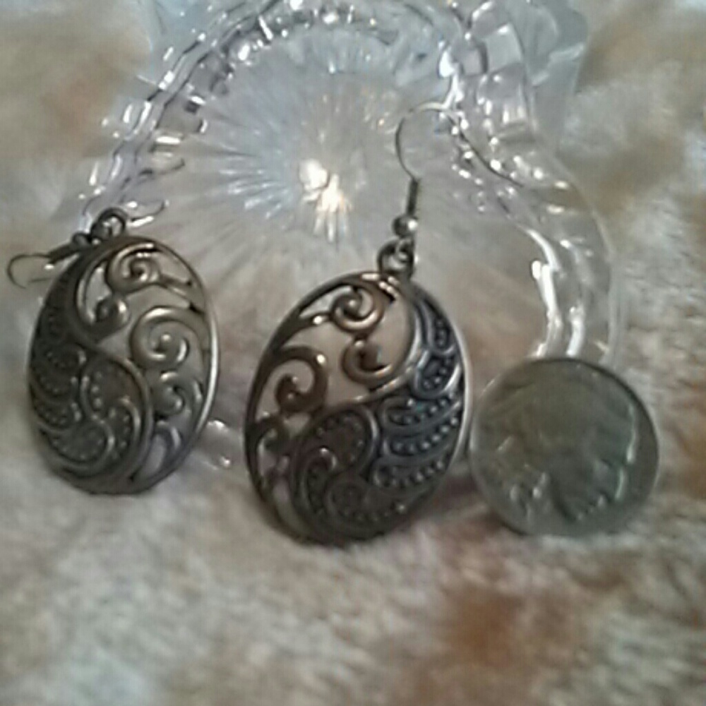 Filigree Drop Earrings - Picture 2 of 6
